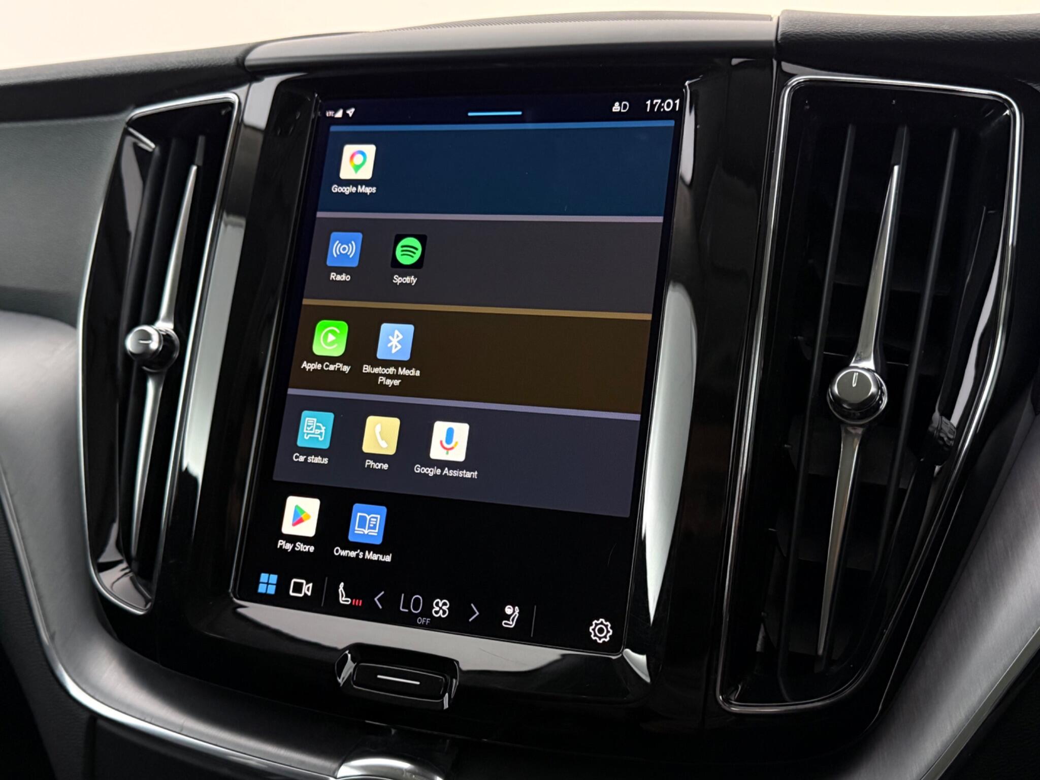 Volvo XC60 view 22