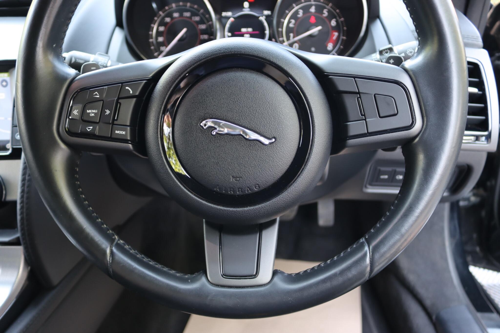 Jaguar F-Type view 33