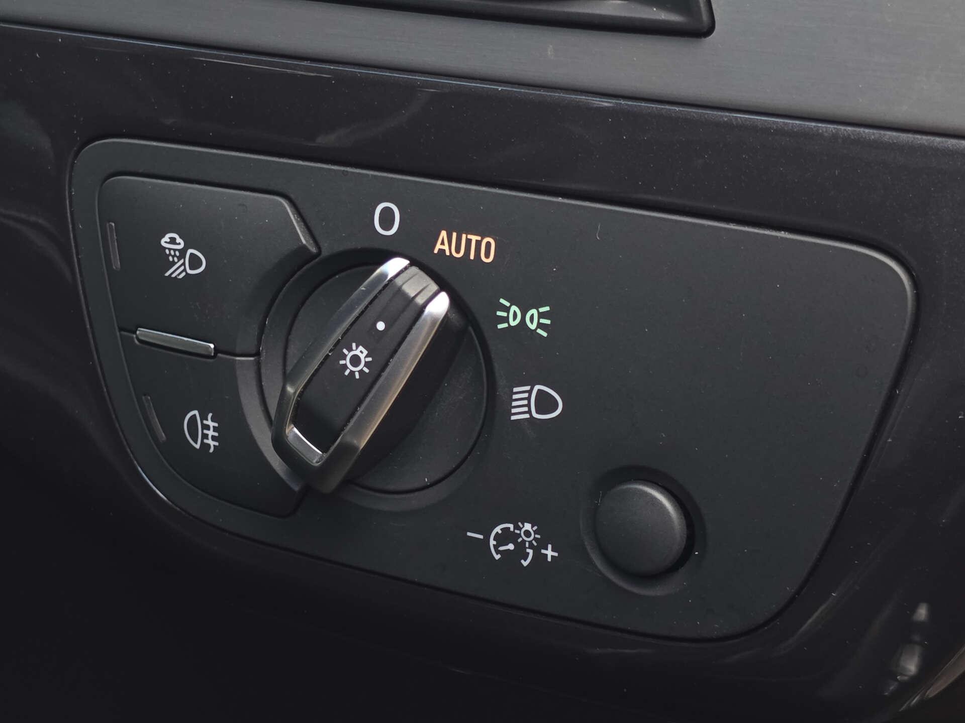 Audi SQ7 view 44