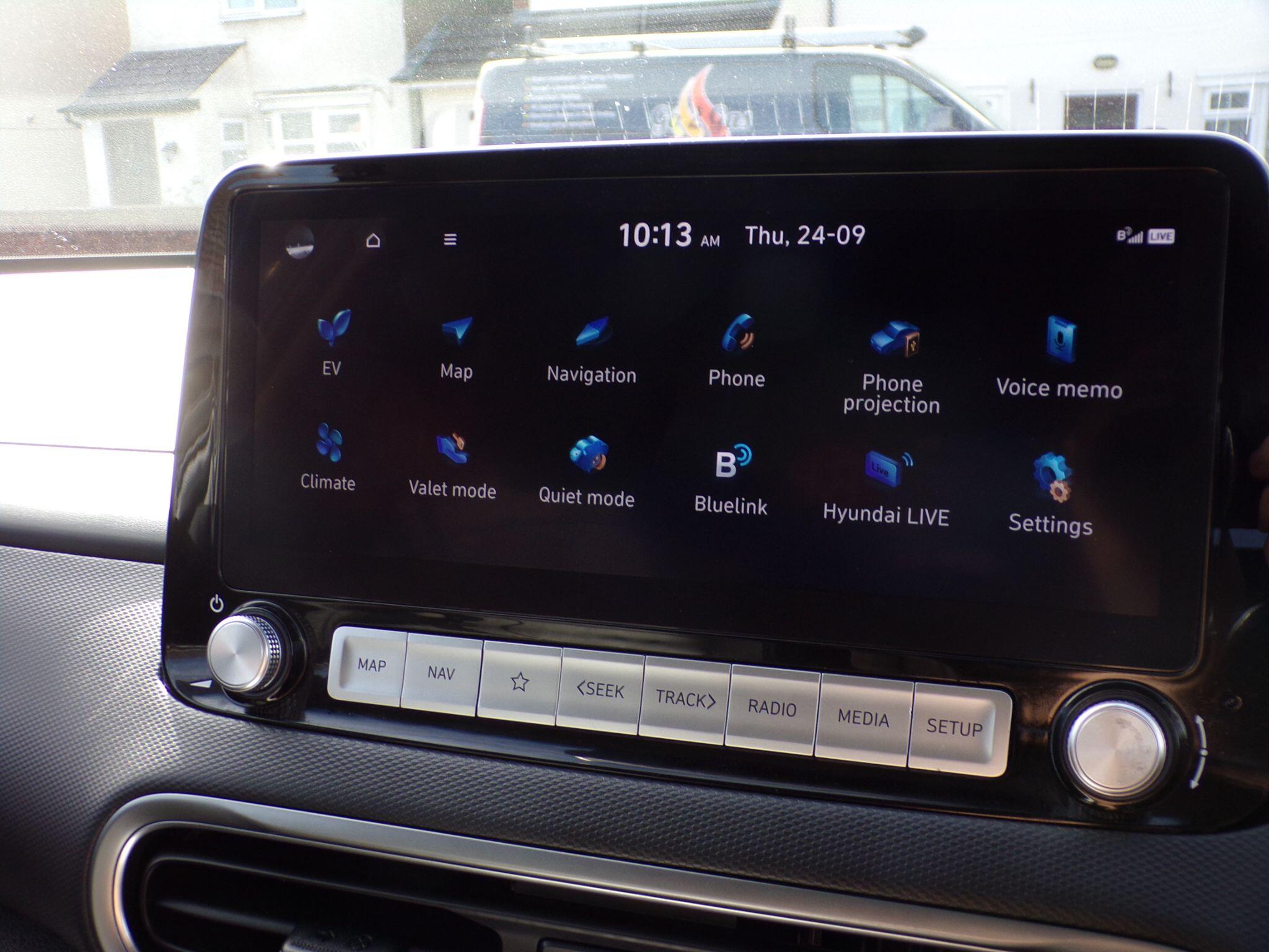 Hyundai Kona view 24