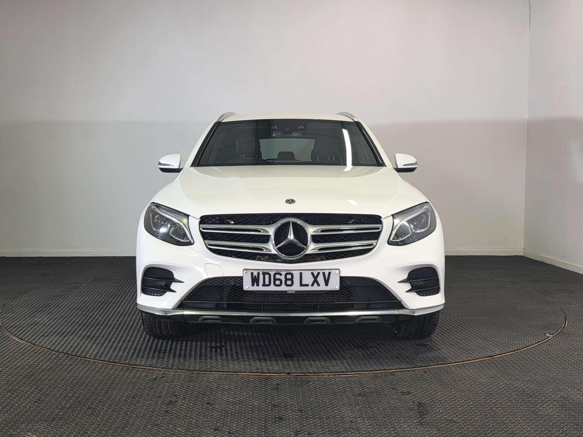 Mercedes-Benz GLC view 2