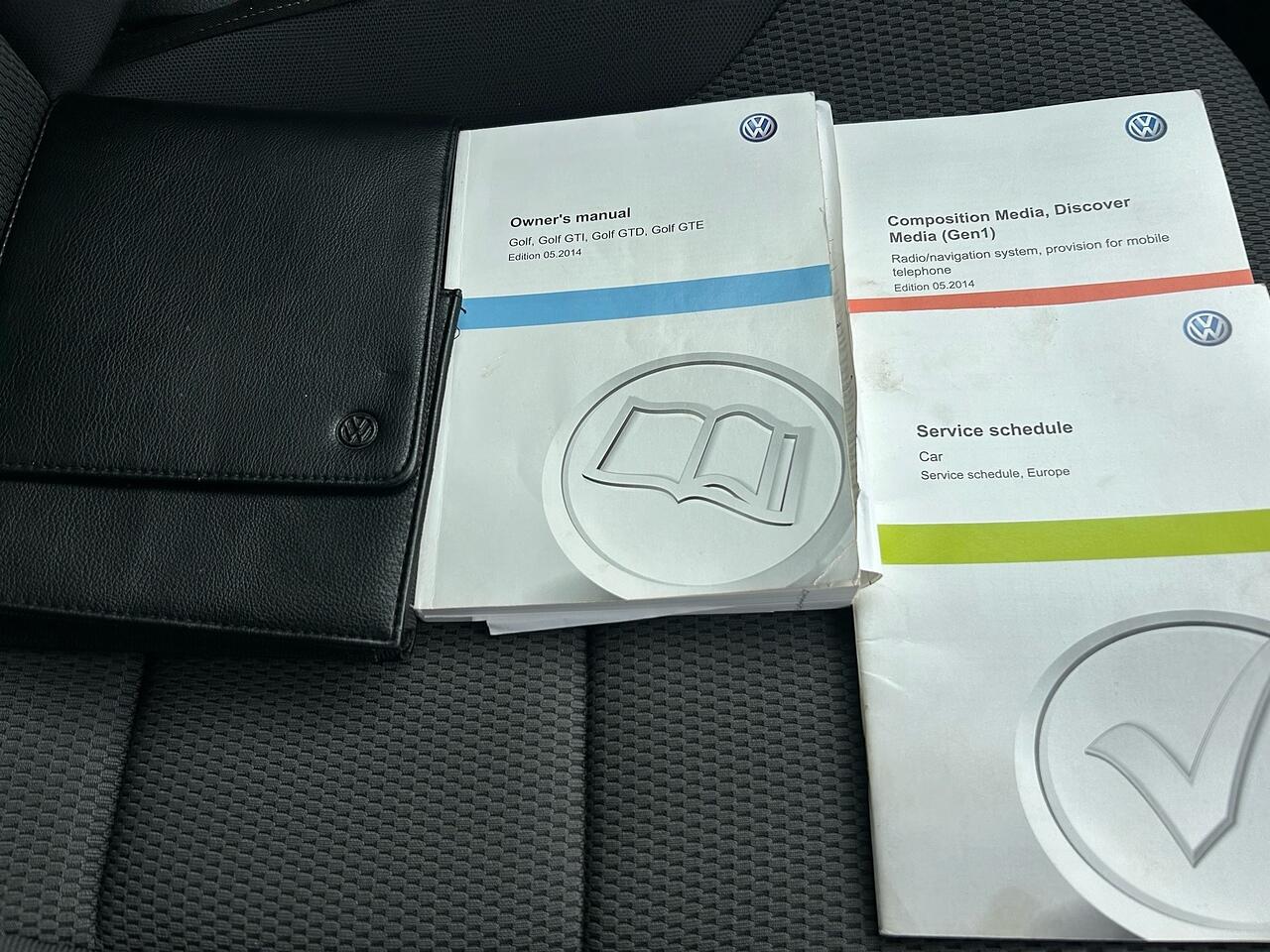 Volkswagen Golf view 30