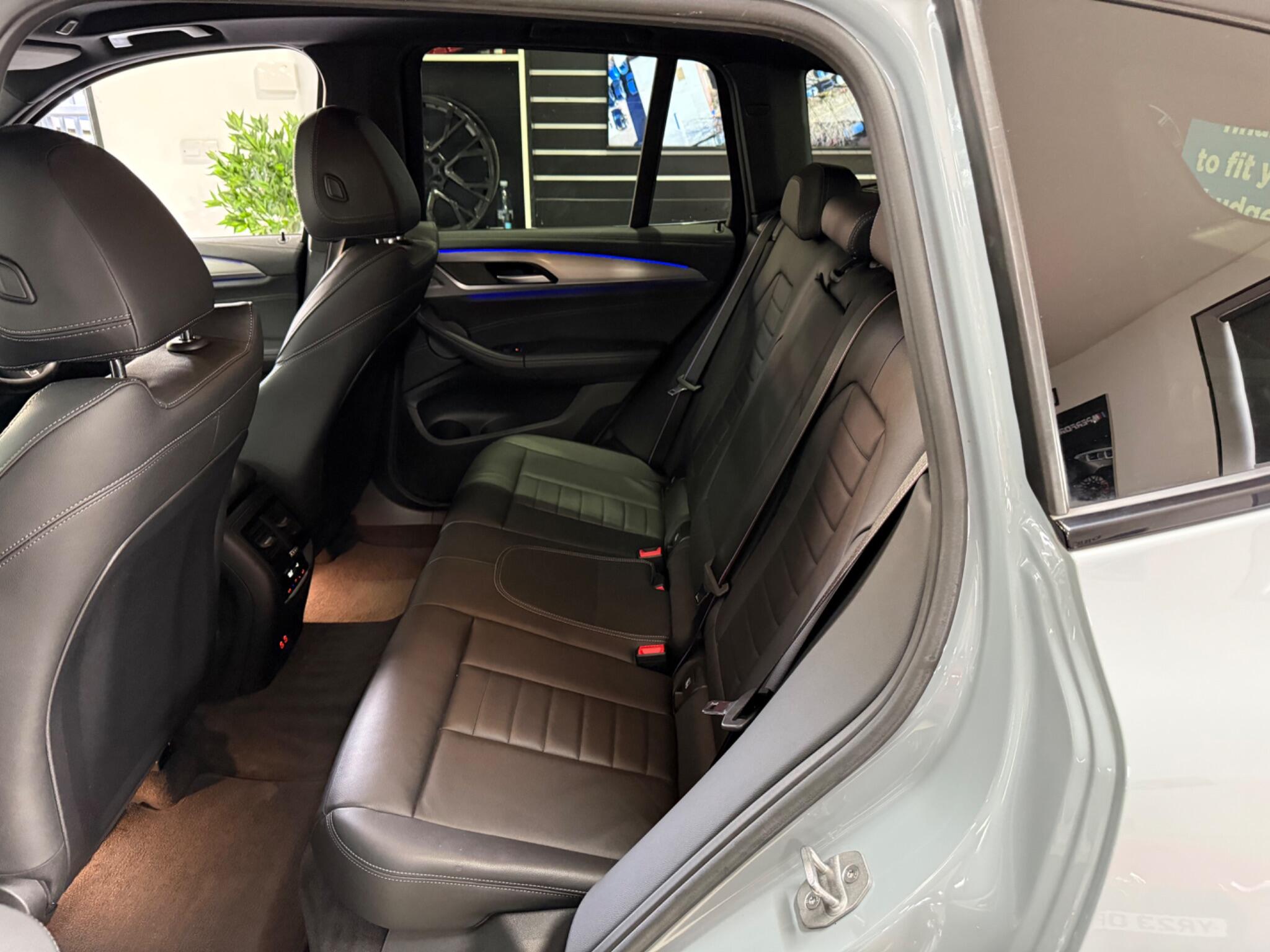 BMW X3 view 29