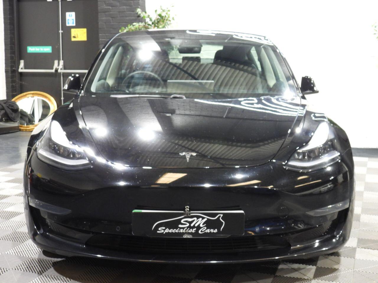 Tesla Model 3 view 9