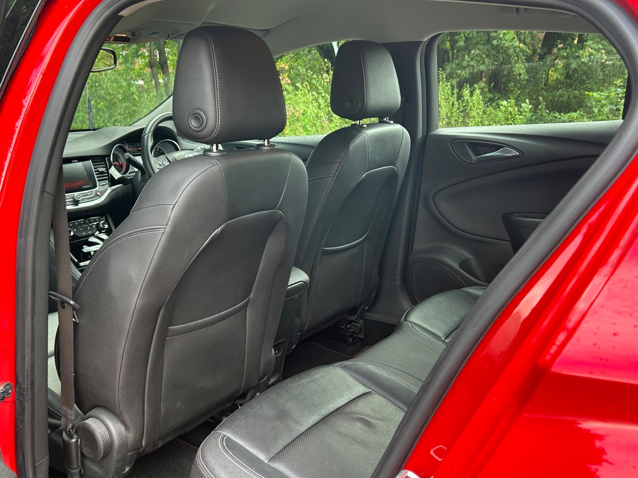 Vauxhall Astra view 16