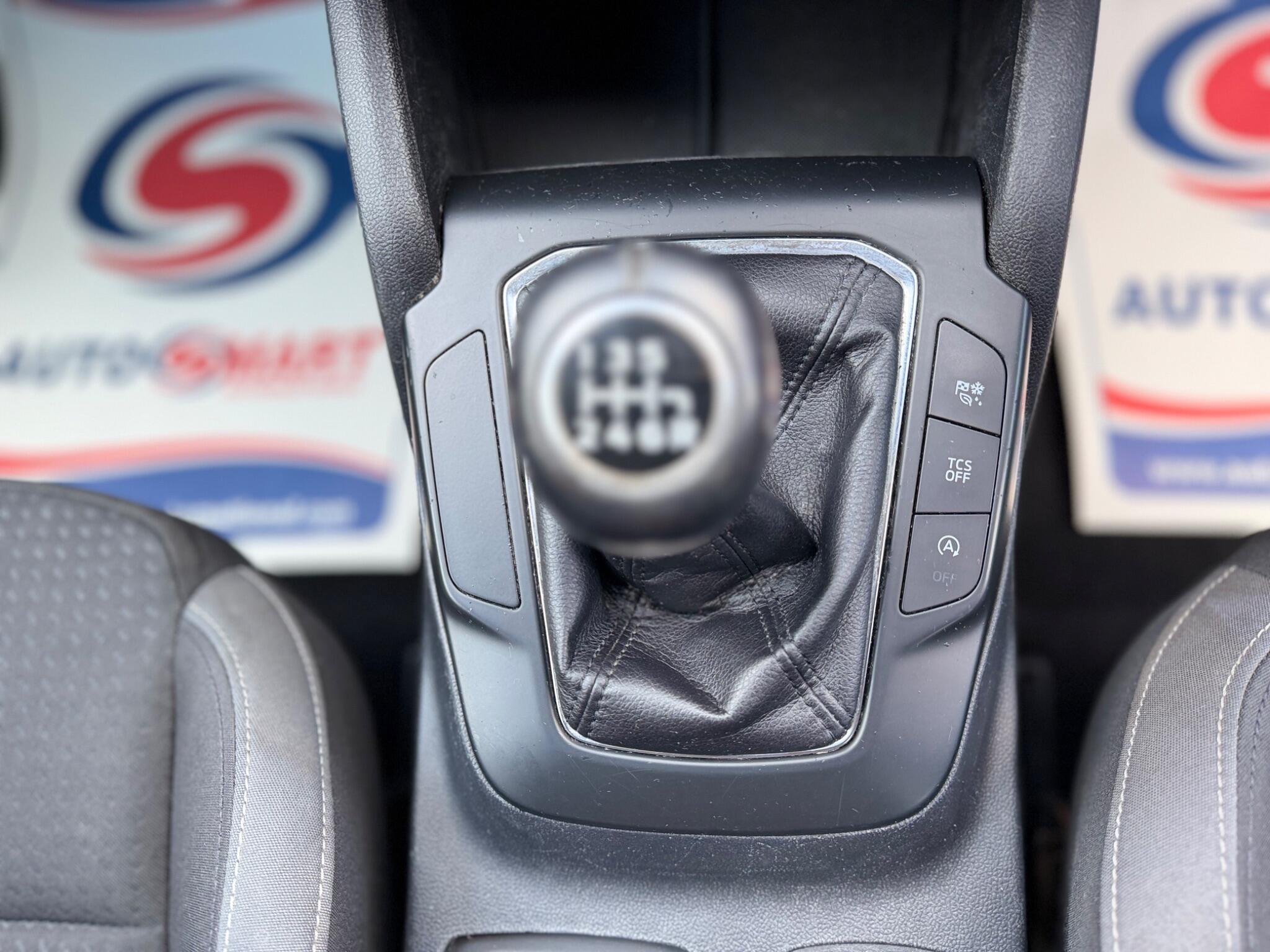 Ford Focus view 21