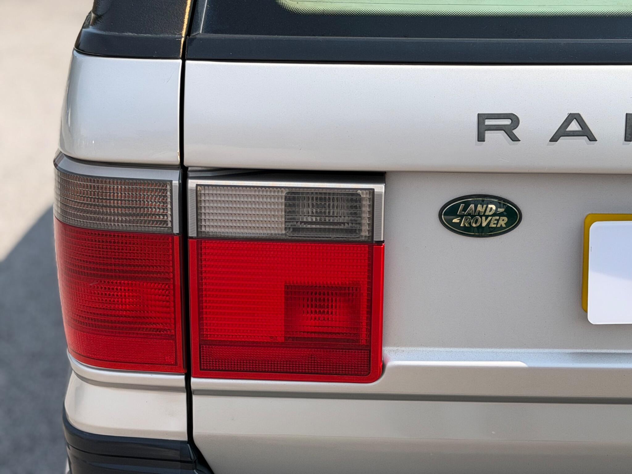 Land Rover Range Rover view 13