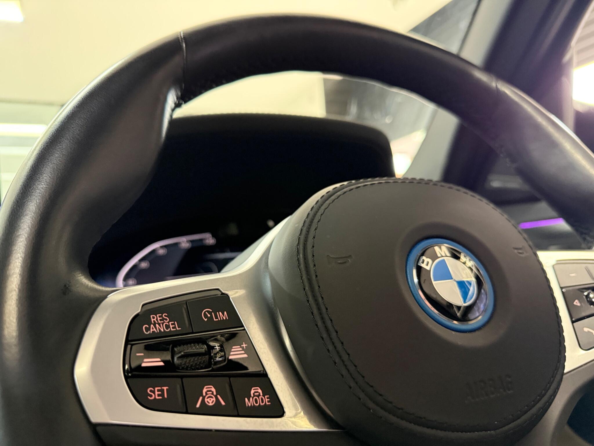 BMW Ix3 view 22