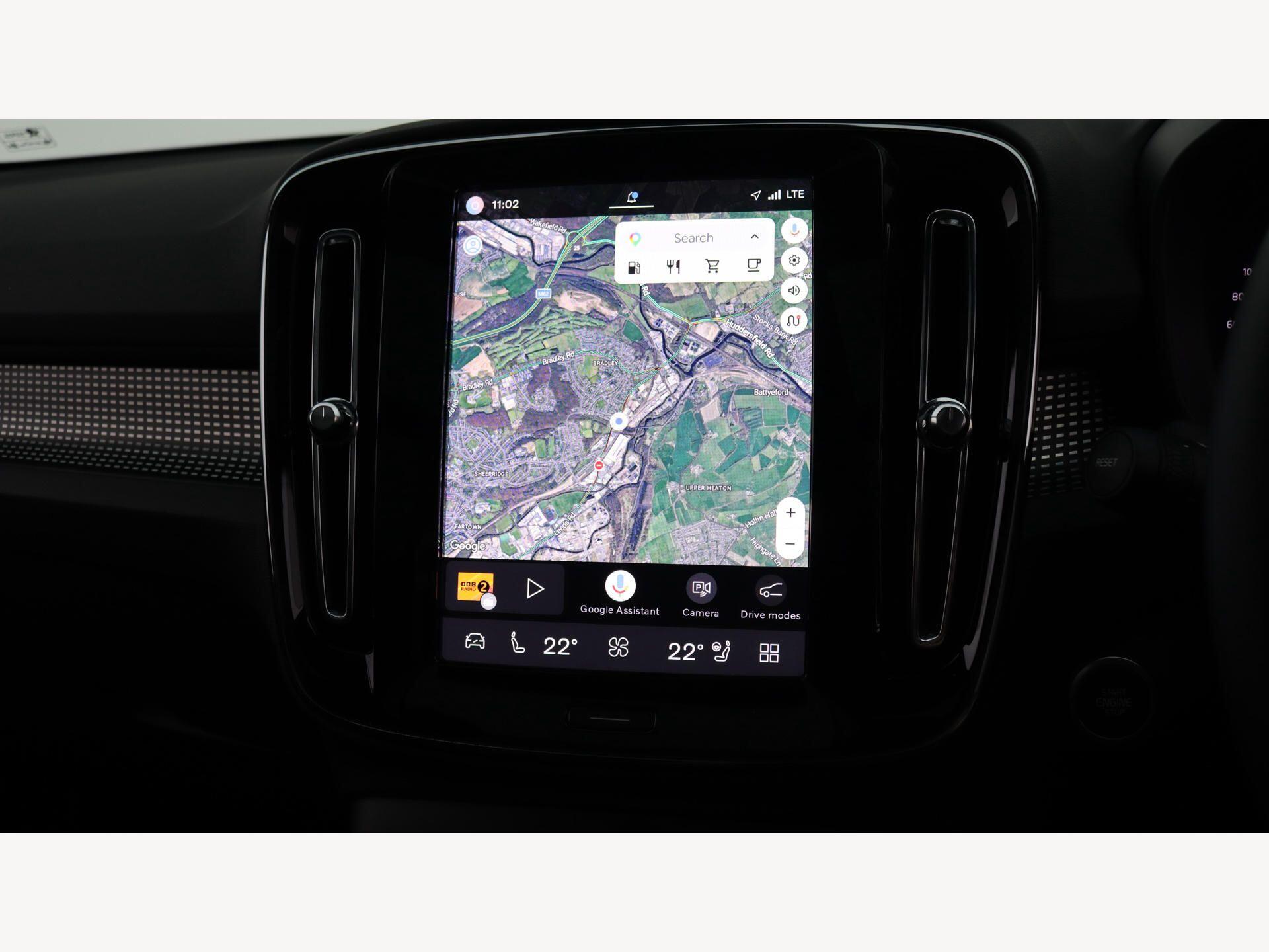 Volvo XC40 view 18