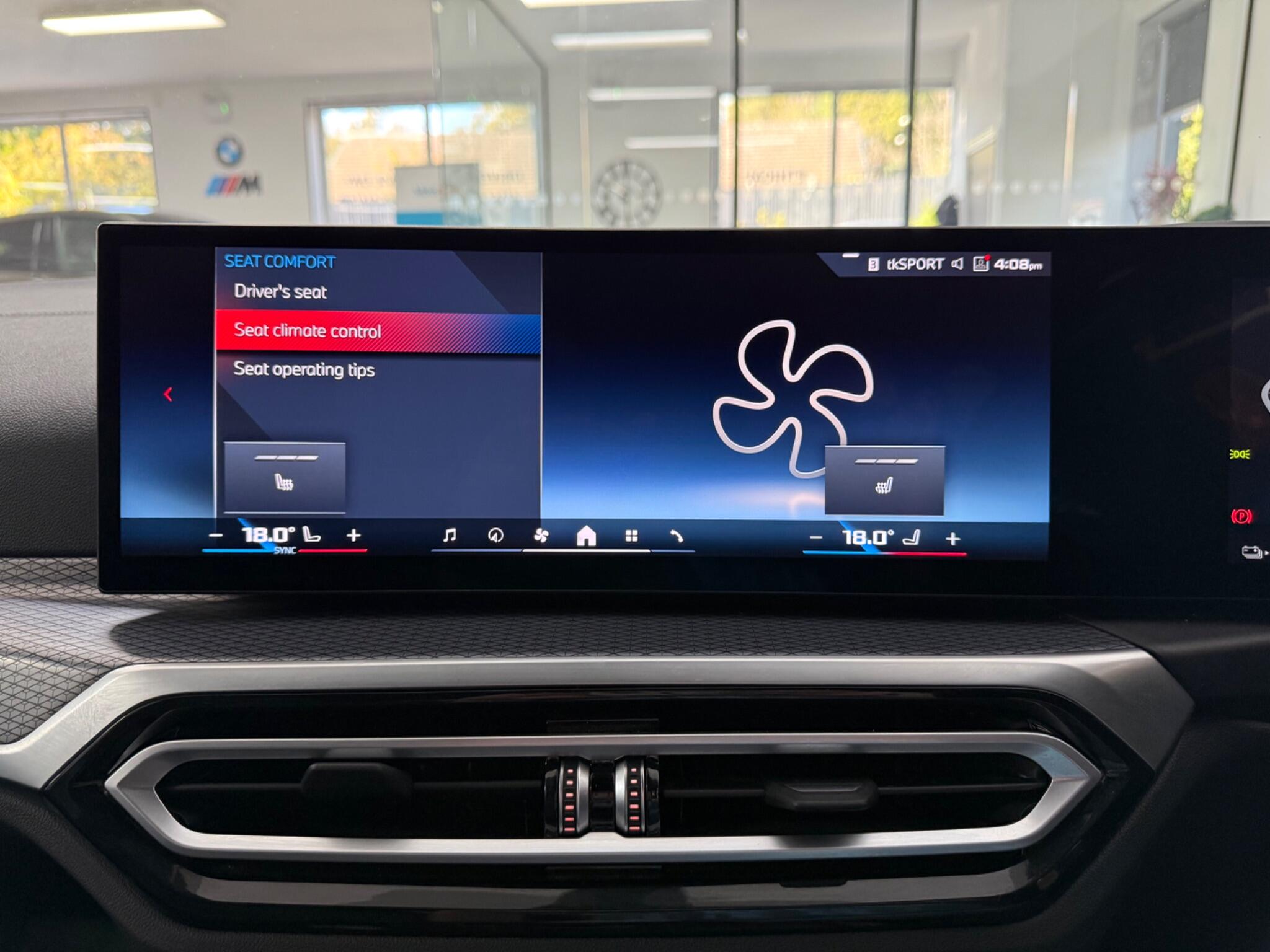 BMW i4 view 12