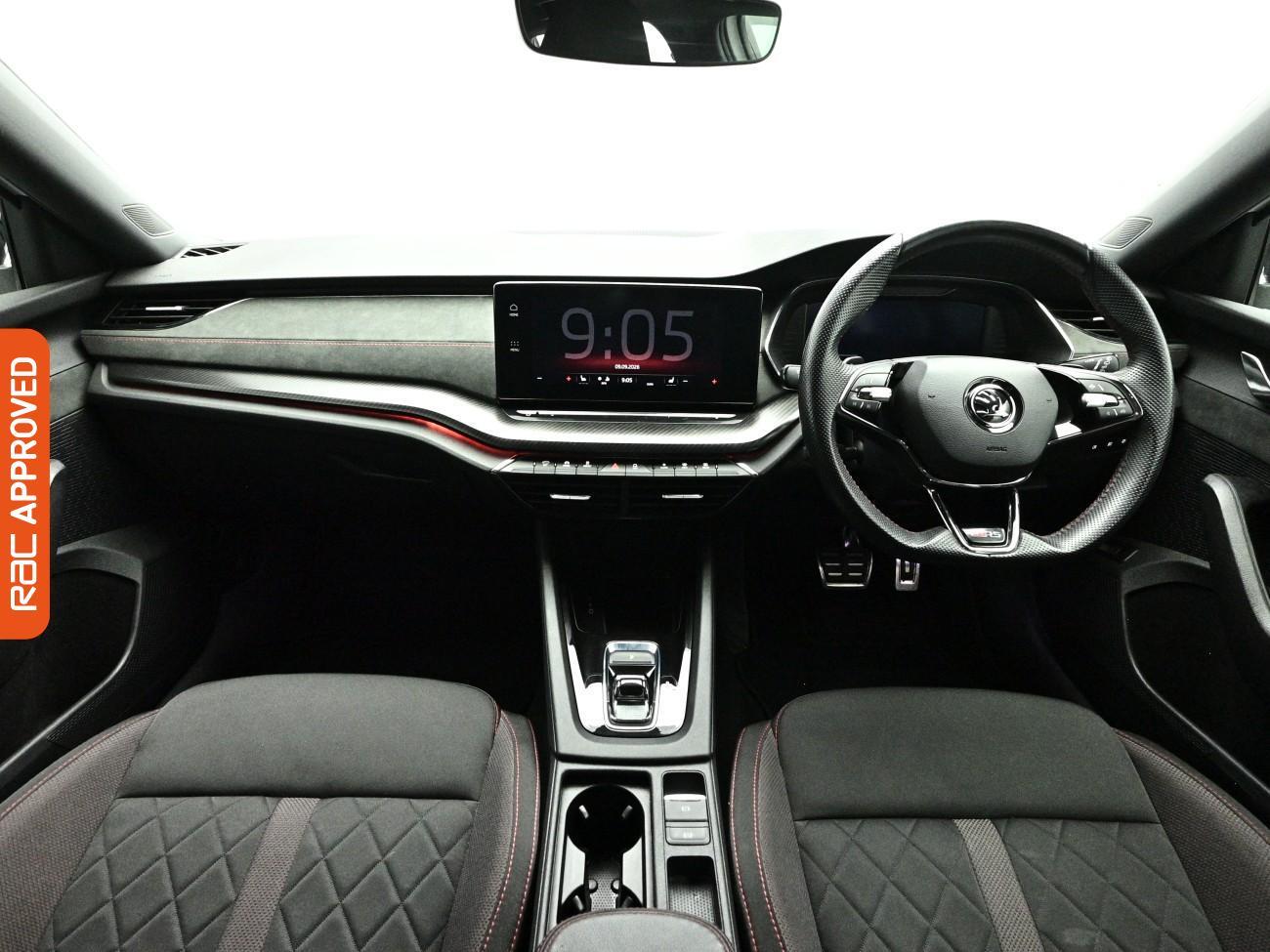 Skoda Octavia view 2