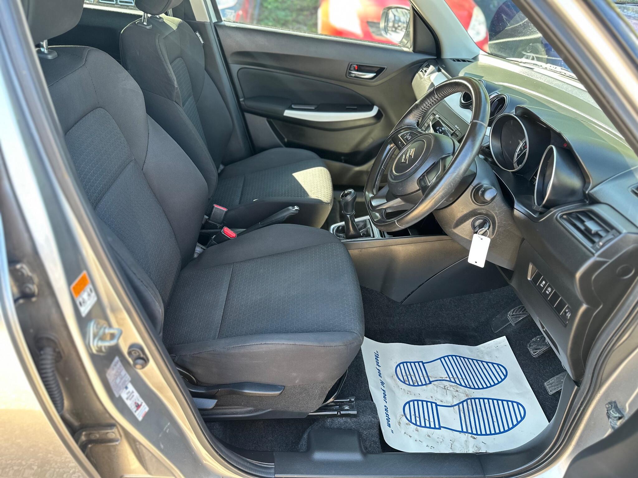 Suzuki Swift view 45