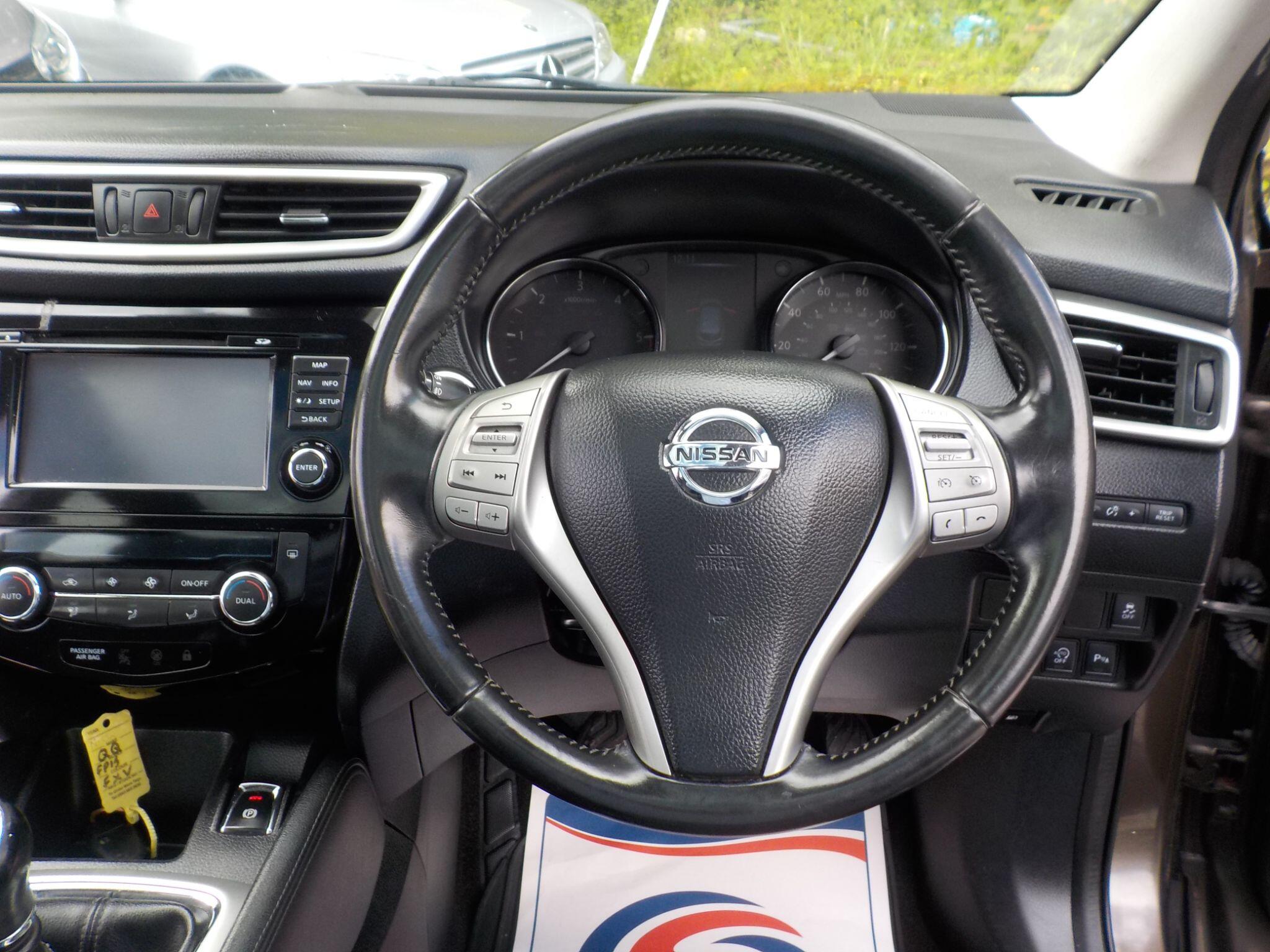 Nissan Qashqai 1.5 dCi n-tec+ 2WD Euro 5 (s/s) 5dr