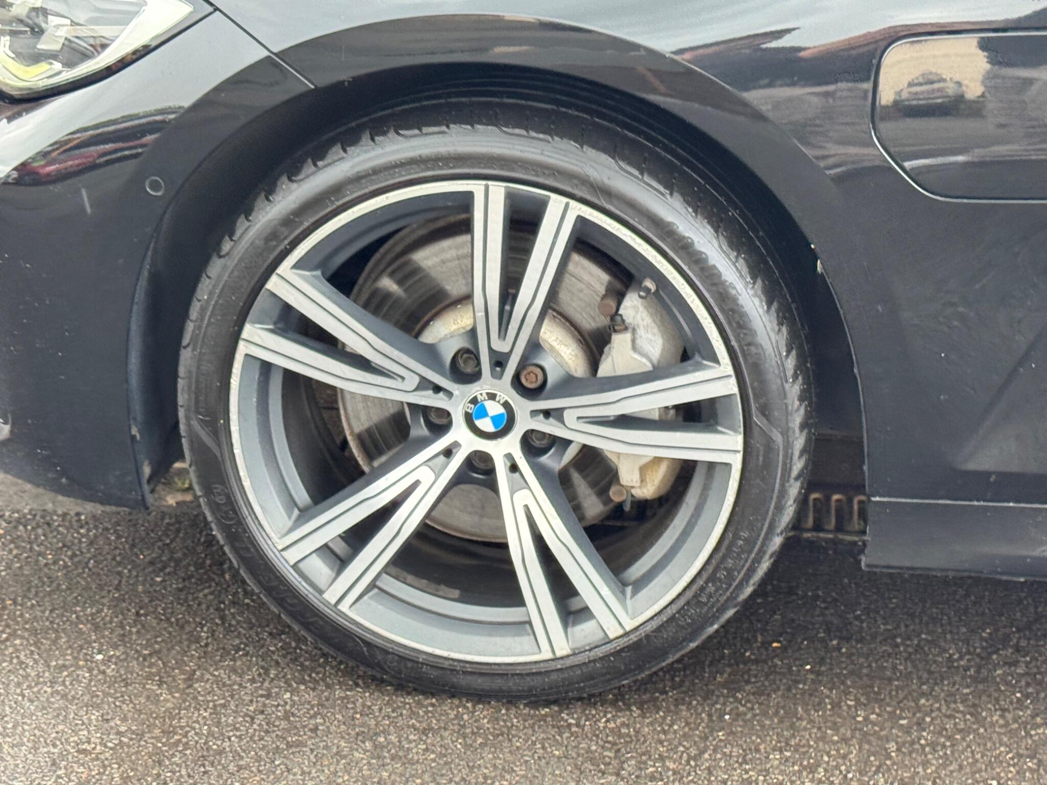 BMW 3 Series view 45