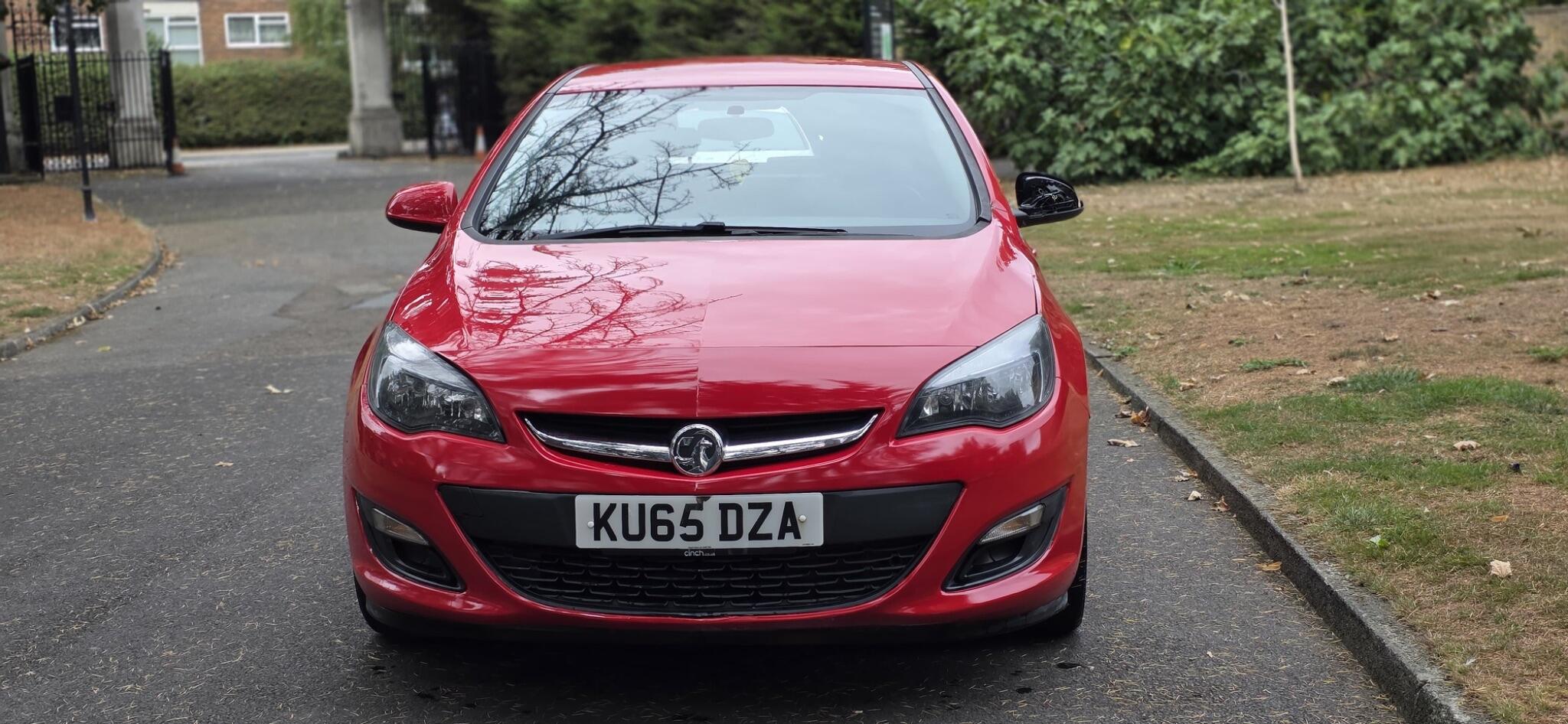 Vauxhall Astra view 12