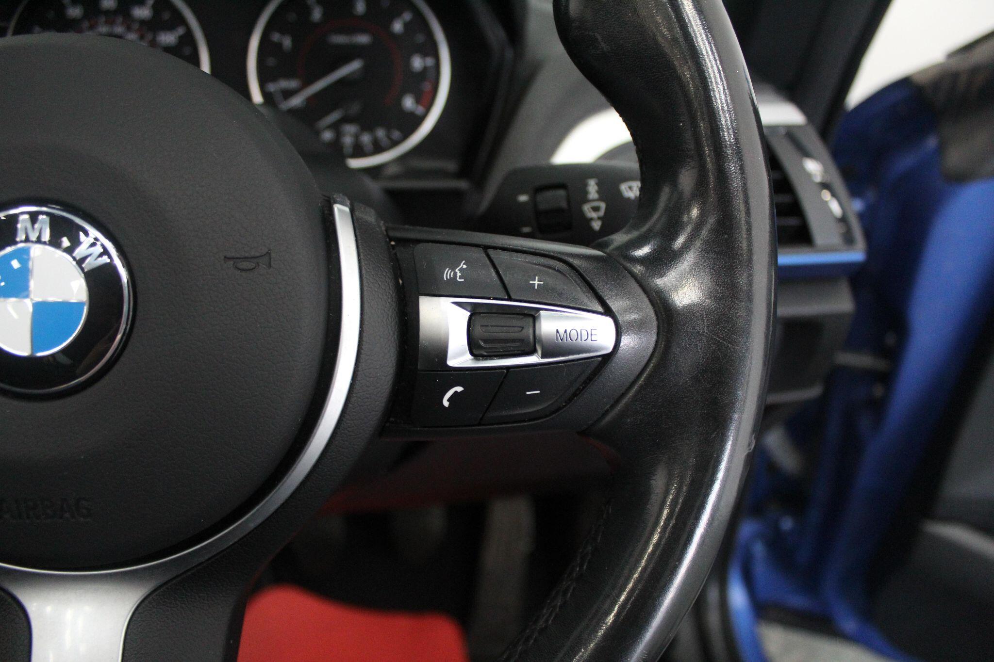 BMW 2 Series view 52