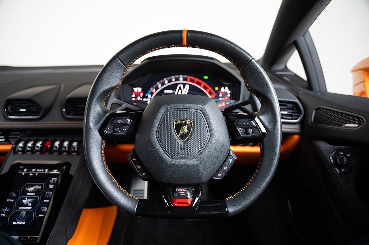 Lamborghini Huracan view 23