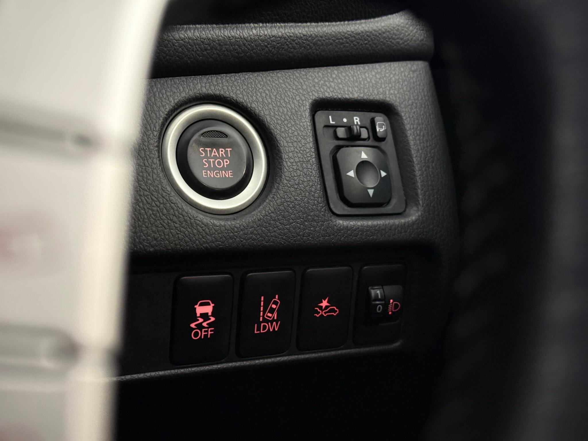 Mitsubishi L200 view 18