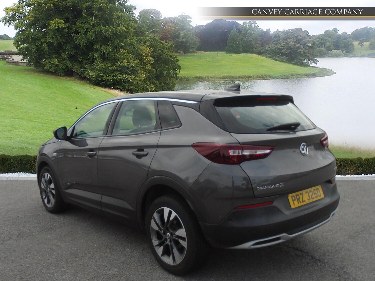 Vauxhall Grandland X view 4