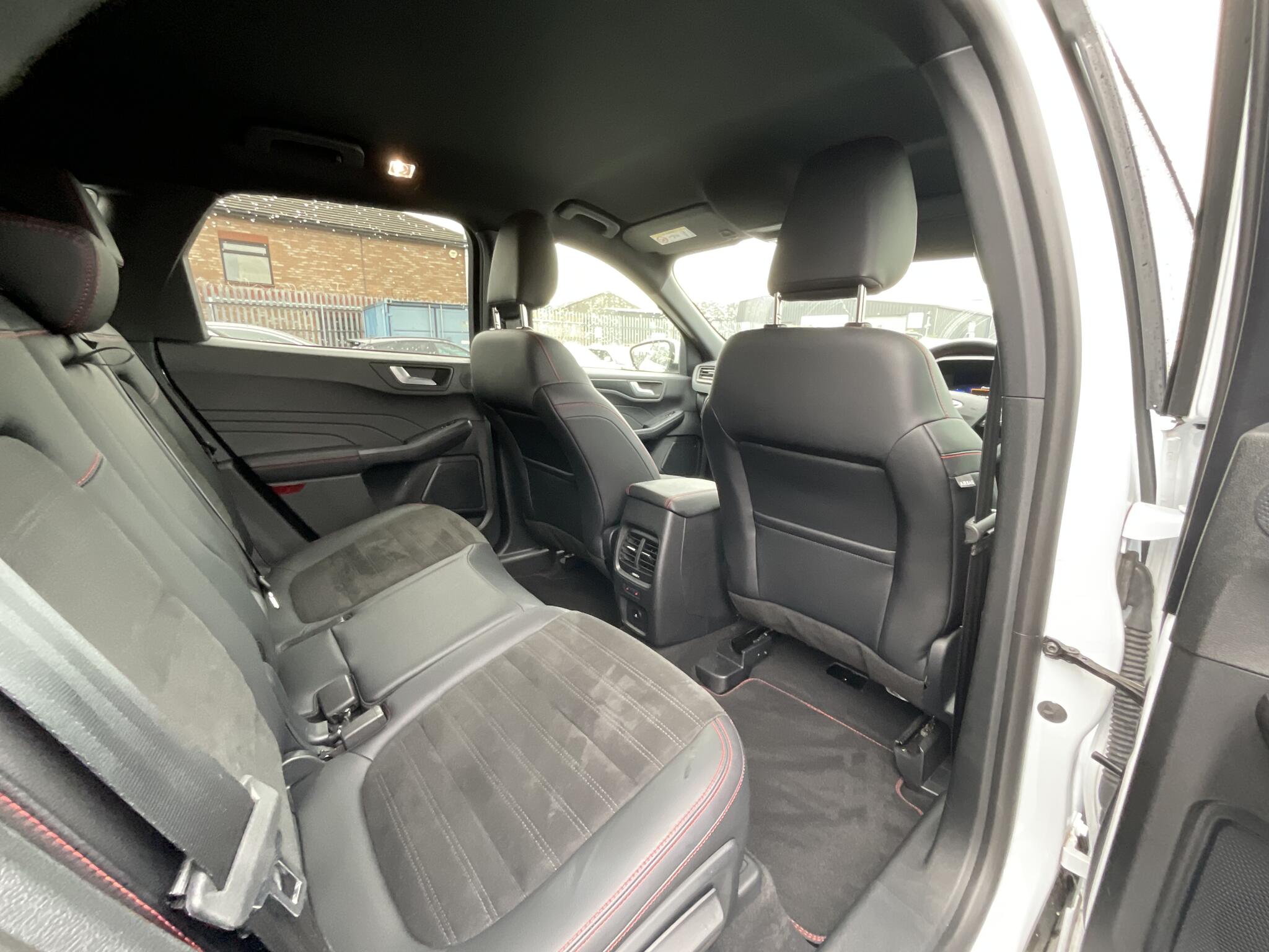Ford Kuga view 10