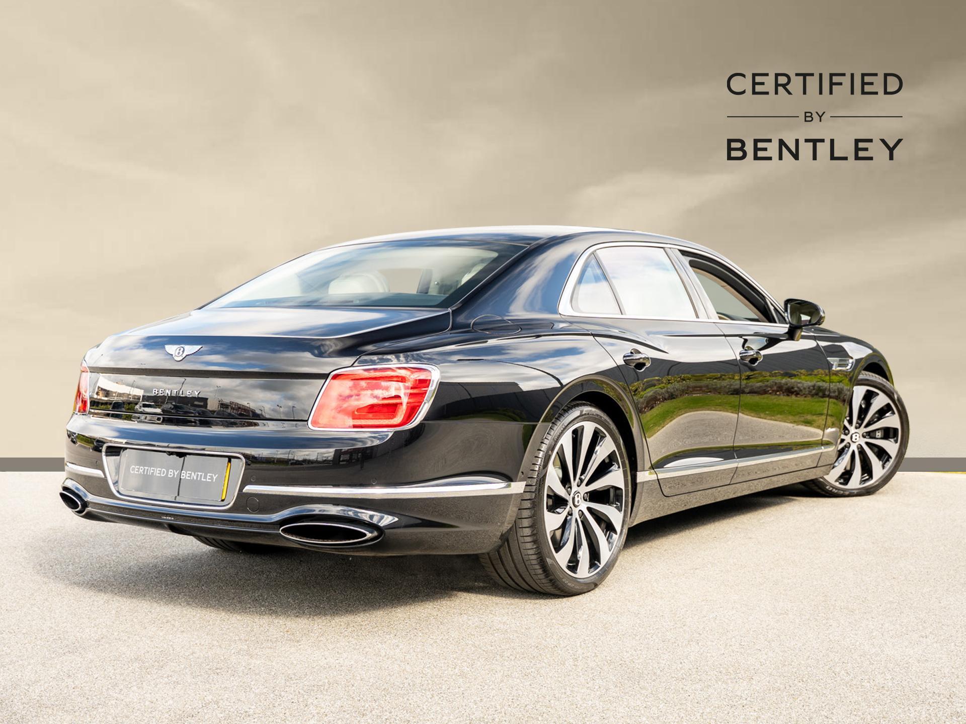 Bentley Flying Spur view 14