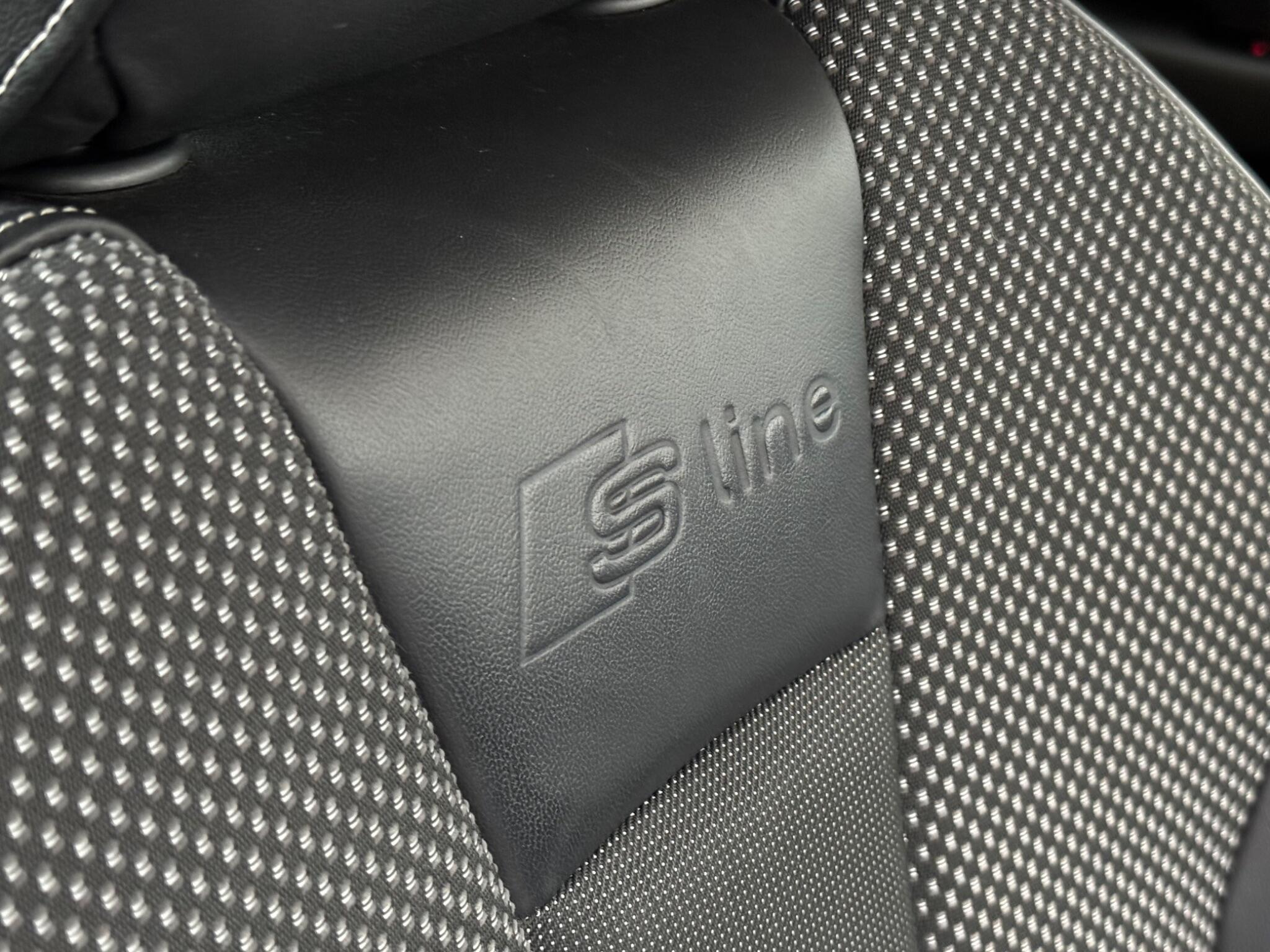 Audi A3 view 38