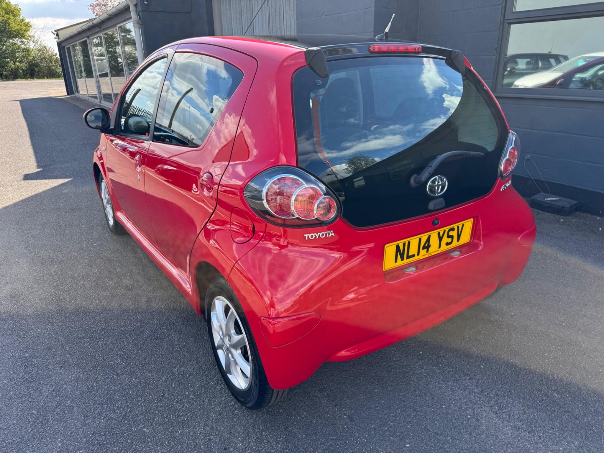 Toyota Aygo view 4