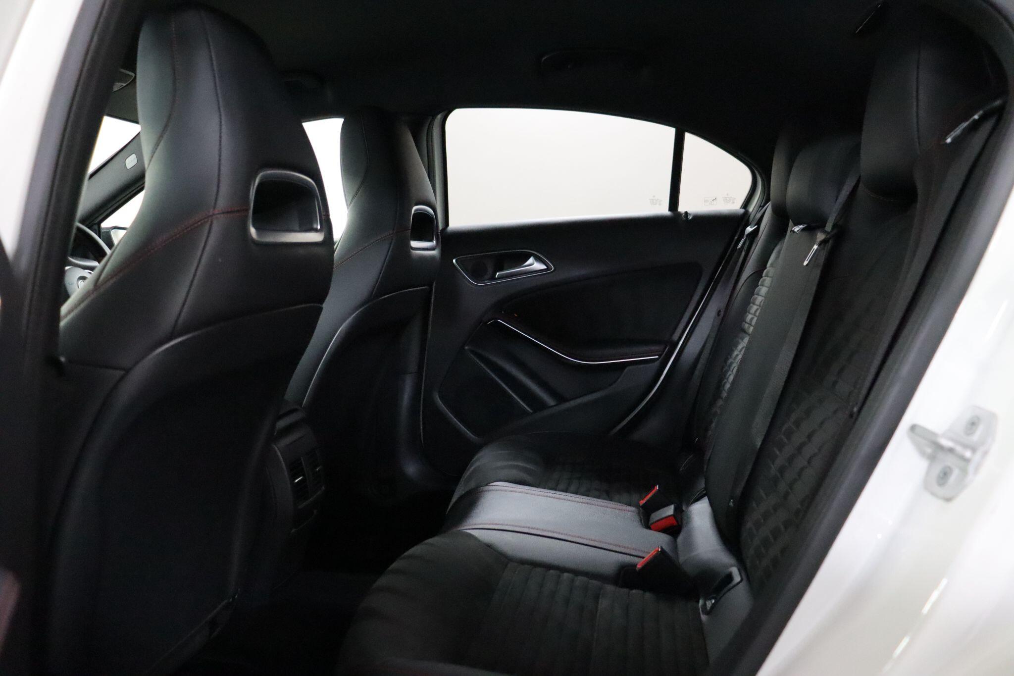 Mercedes-Benz A Class view 41