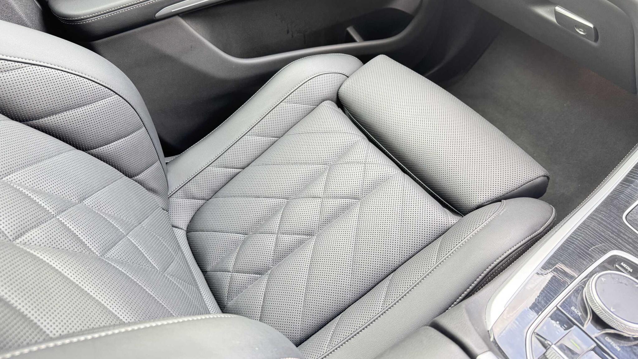 BMW X5 view 29
