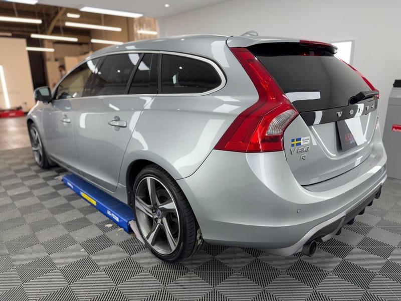 2011 Volvo V60 image 7