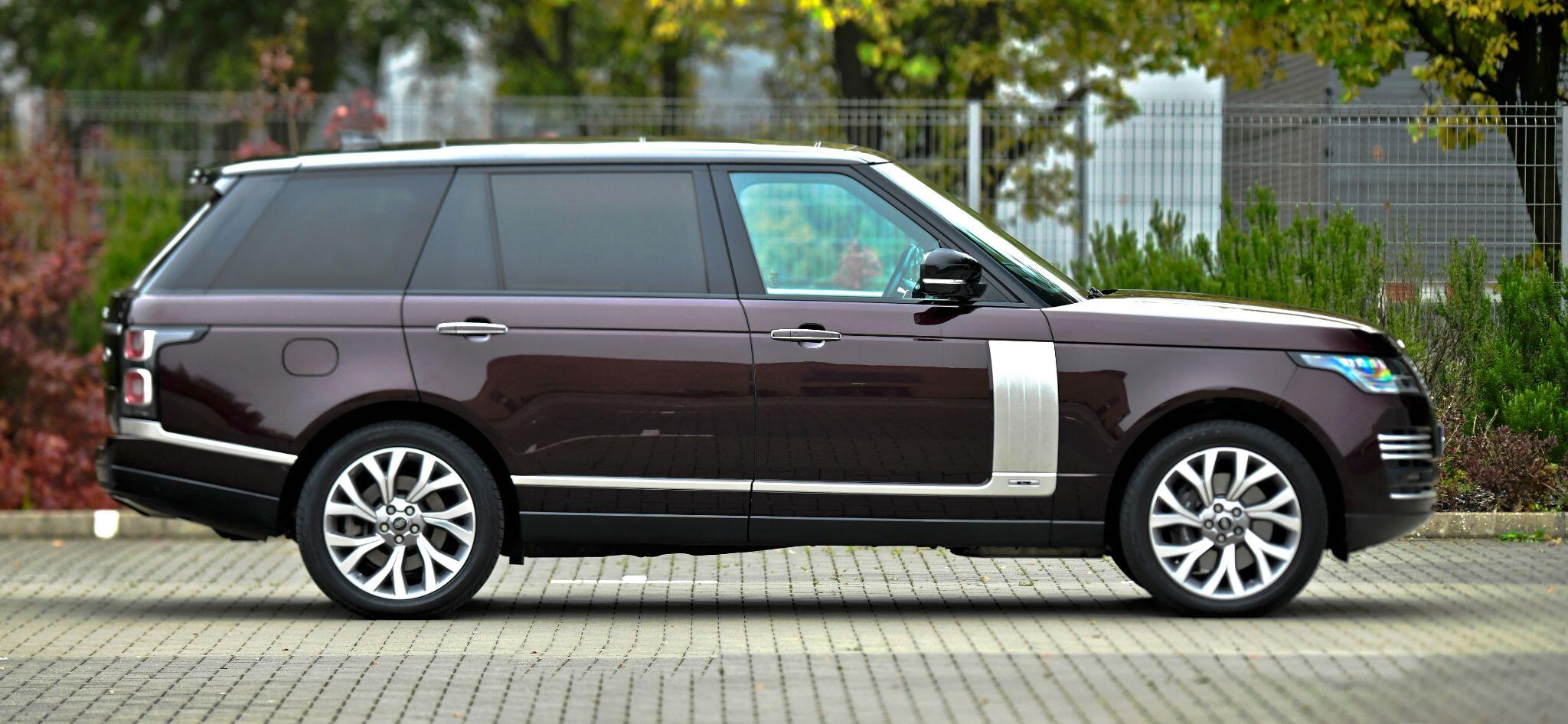 Land Rover Range Rover view 21