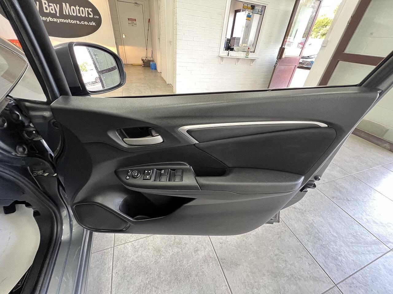 Honda Jazz view 12