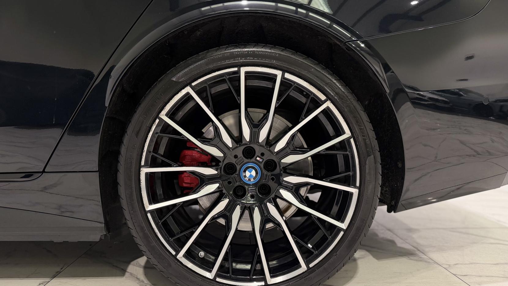 BMW I4 view 52