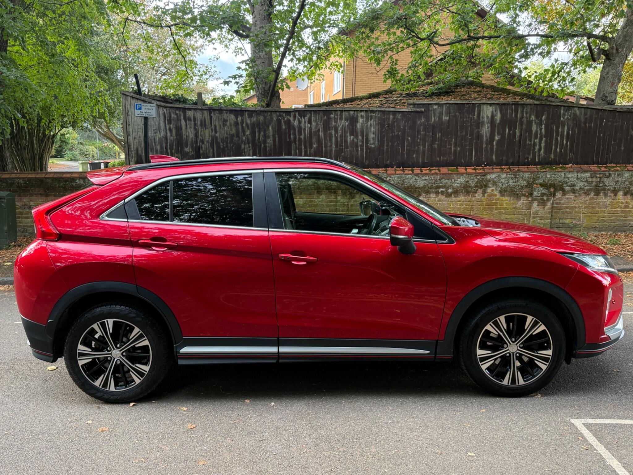 Mitsubishi Eclipse Cross - Image 11