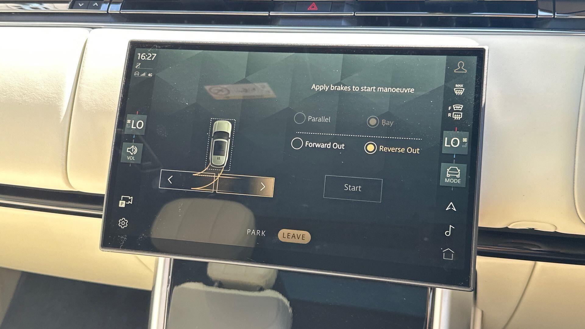 Land Rover Range Rover view 36