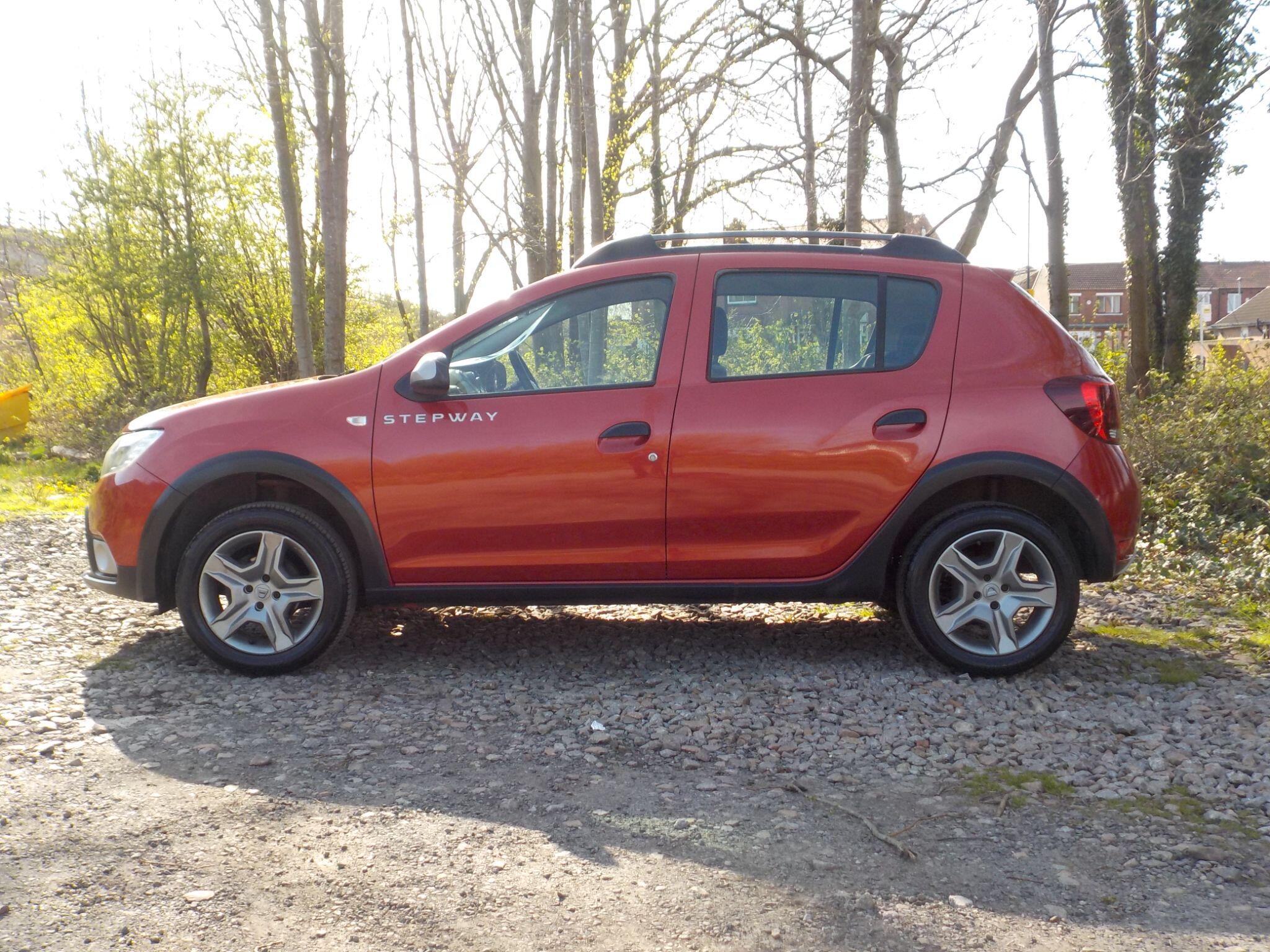 Dacia Sandero Stepway 0.9 TCe Laureate Euro 6 (s/s) 5dr