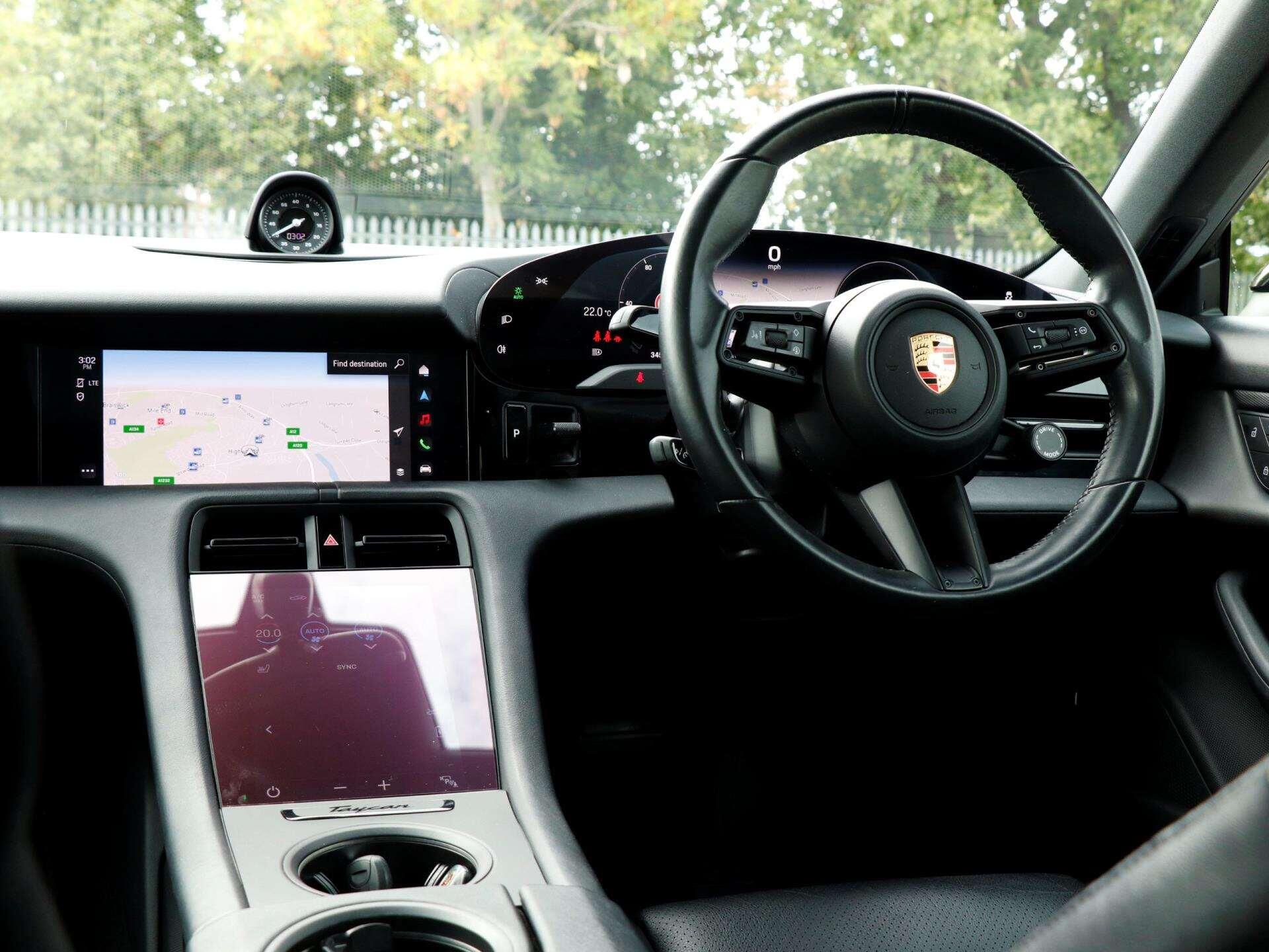 Porsche Taycan view 12