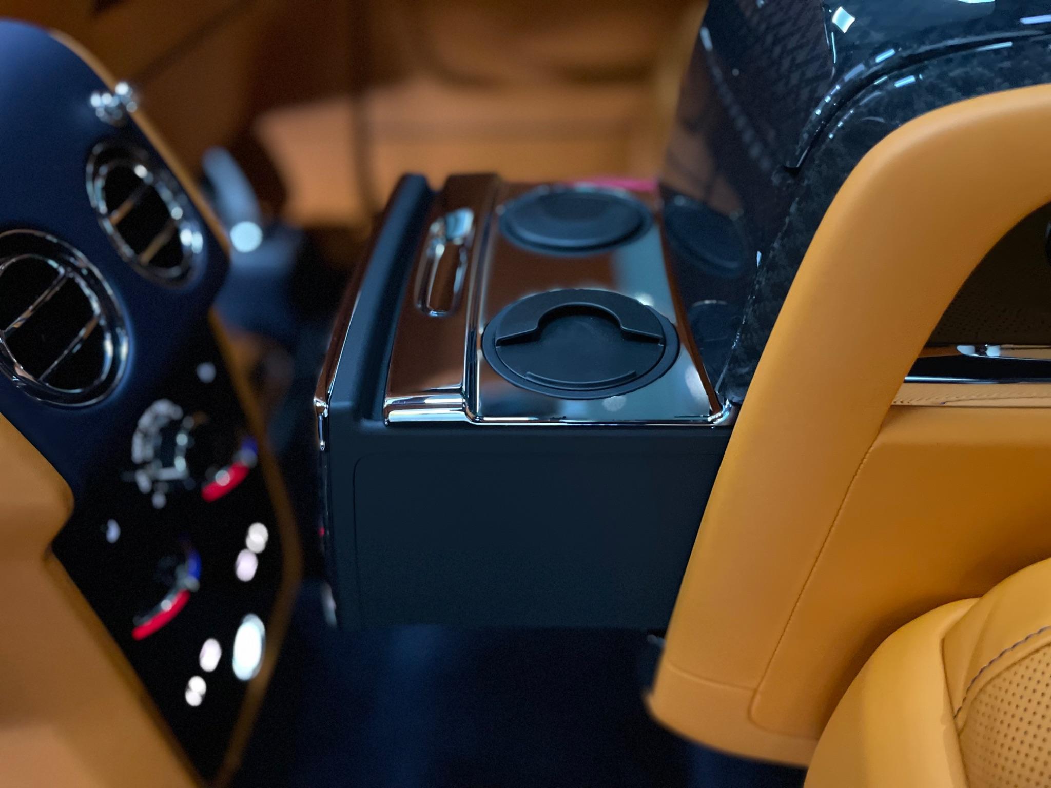 Rolls-Royce Cullinan view 81