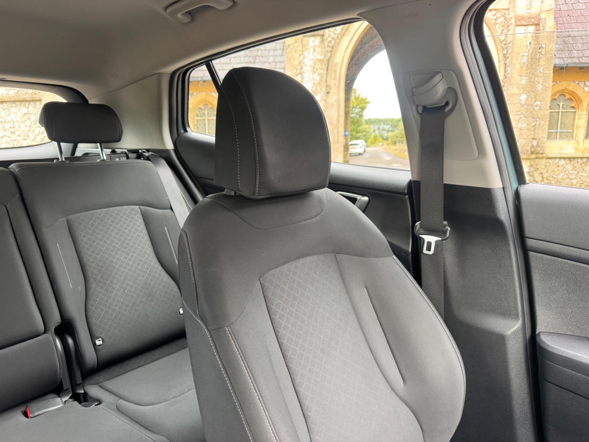 Kia Sportage view 31