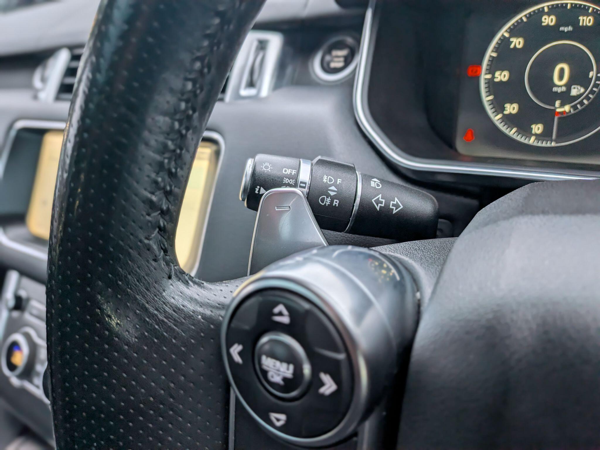 Land Rover Range Rover Sport view 35