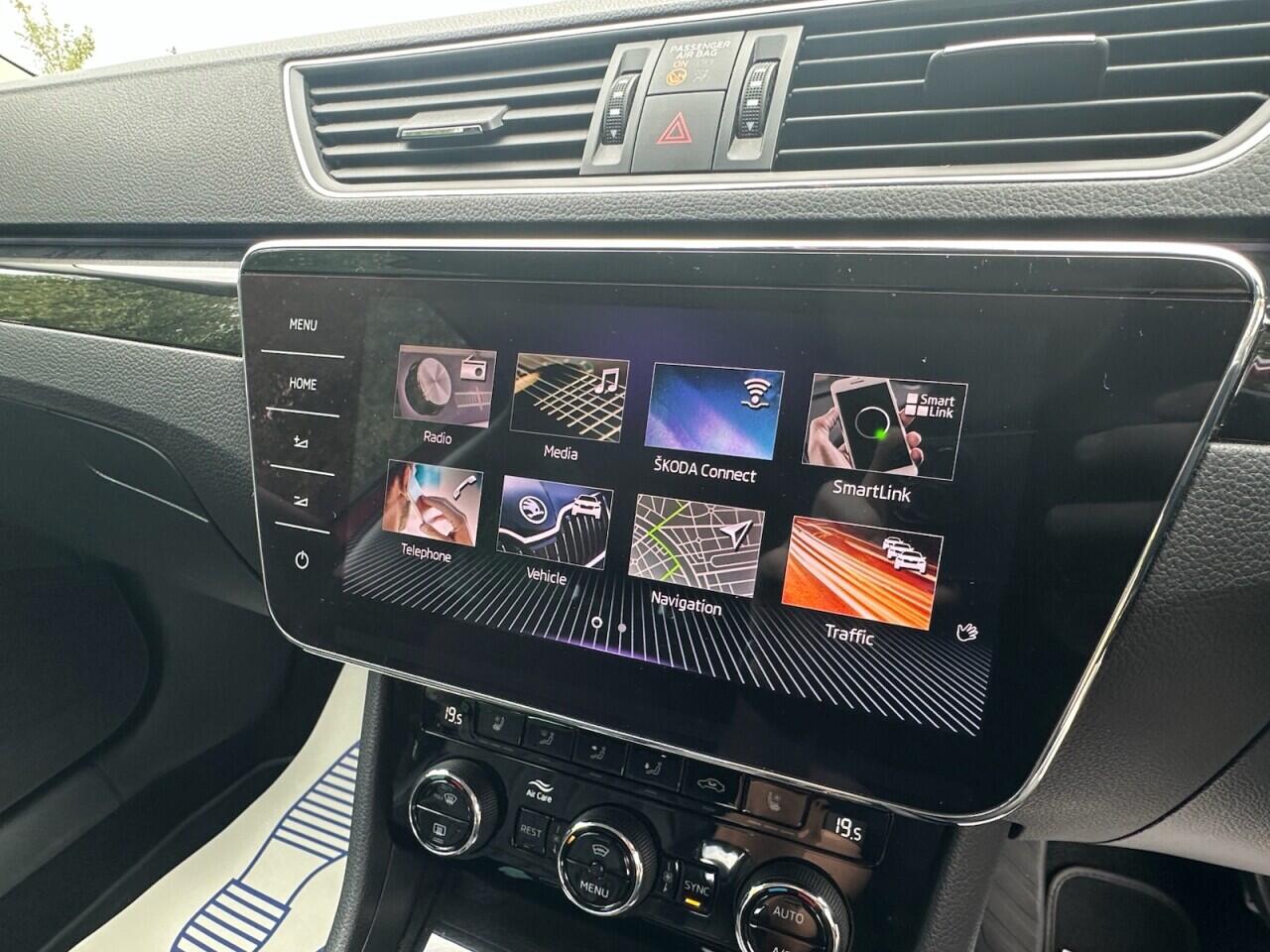 Skoda Superb view 35