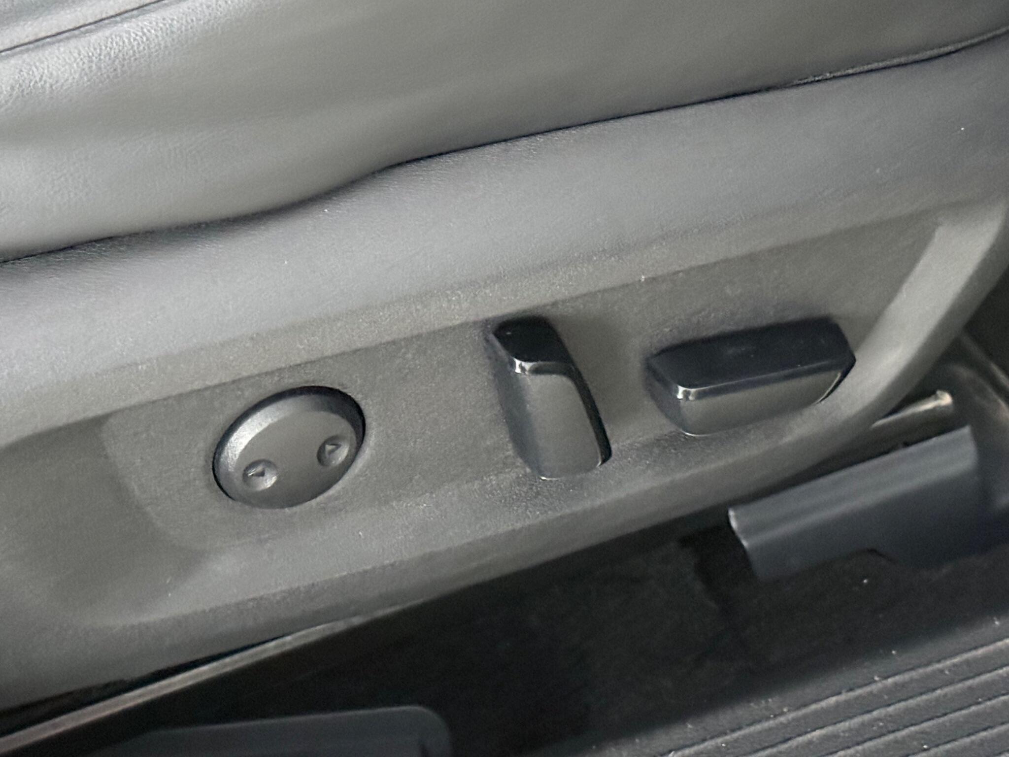 Nissan X-Trail view 31