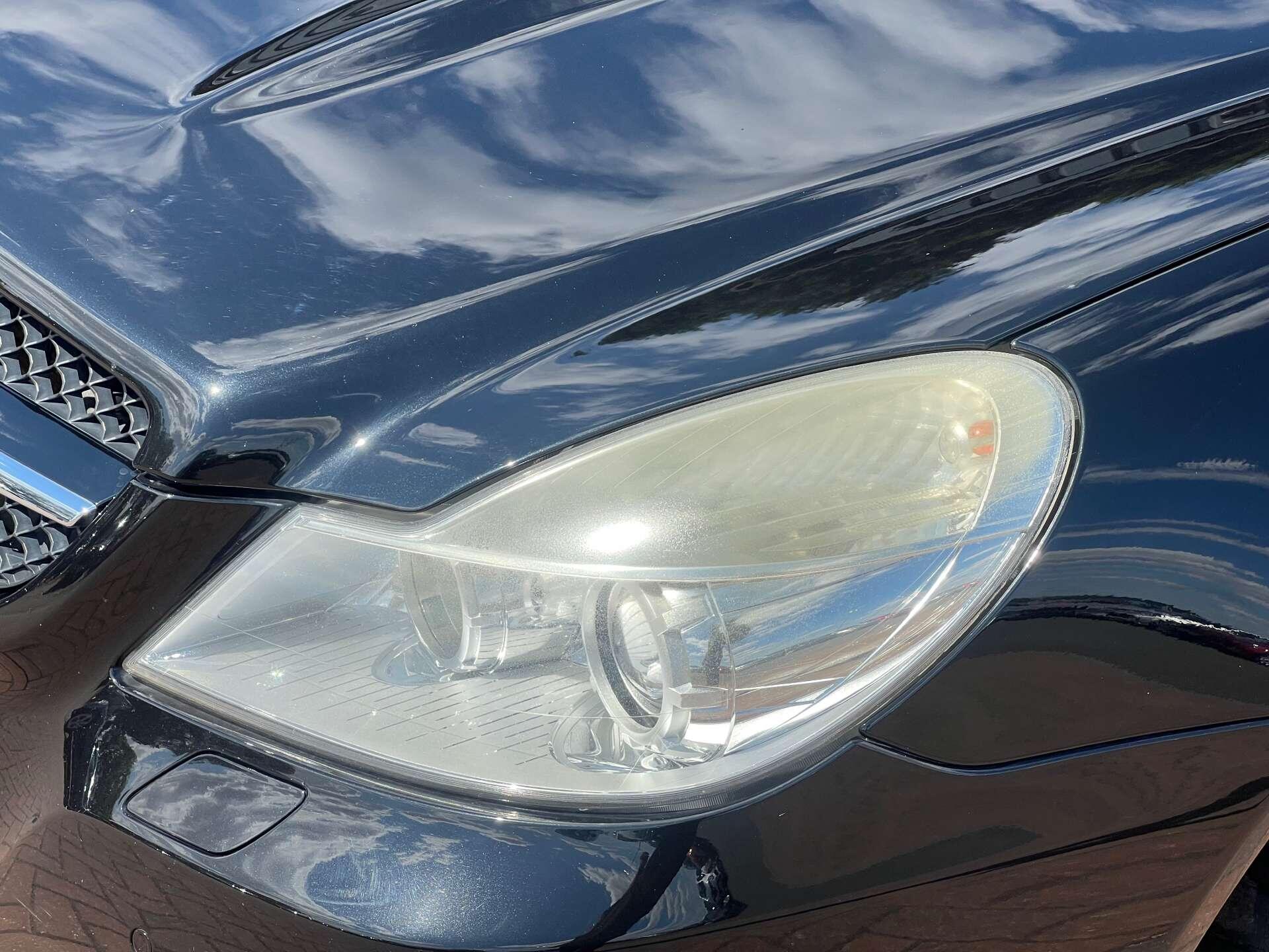 Mercedes-Benz SL view 20