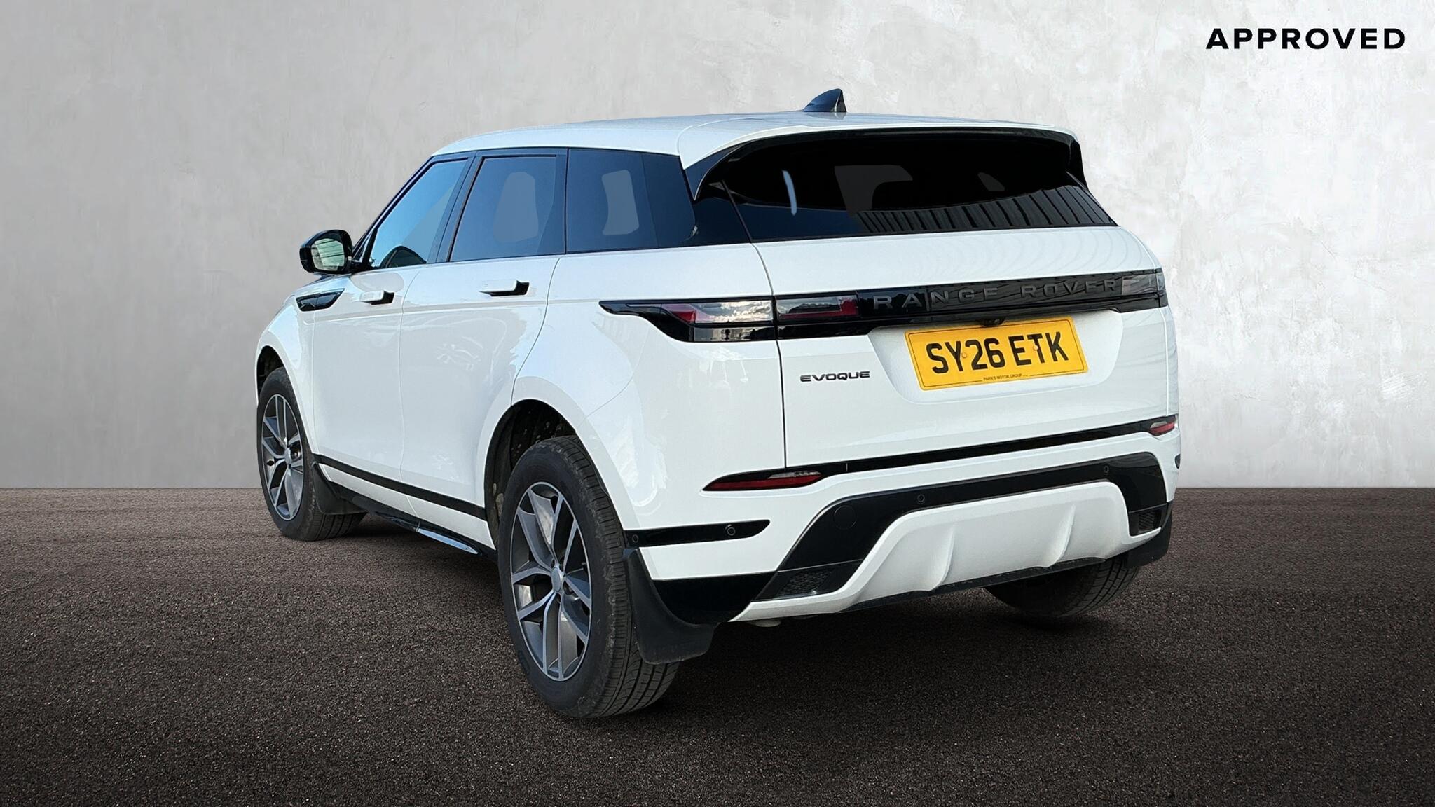 Land Rover Range Rover Evoque view 2