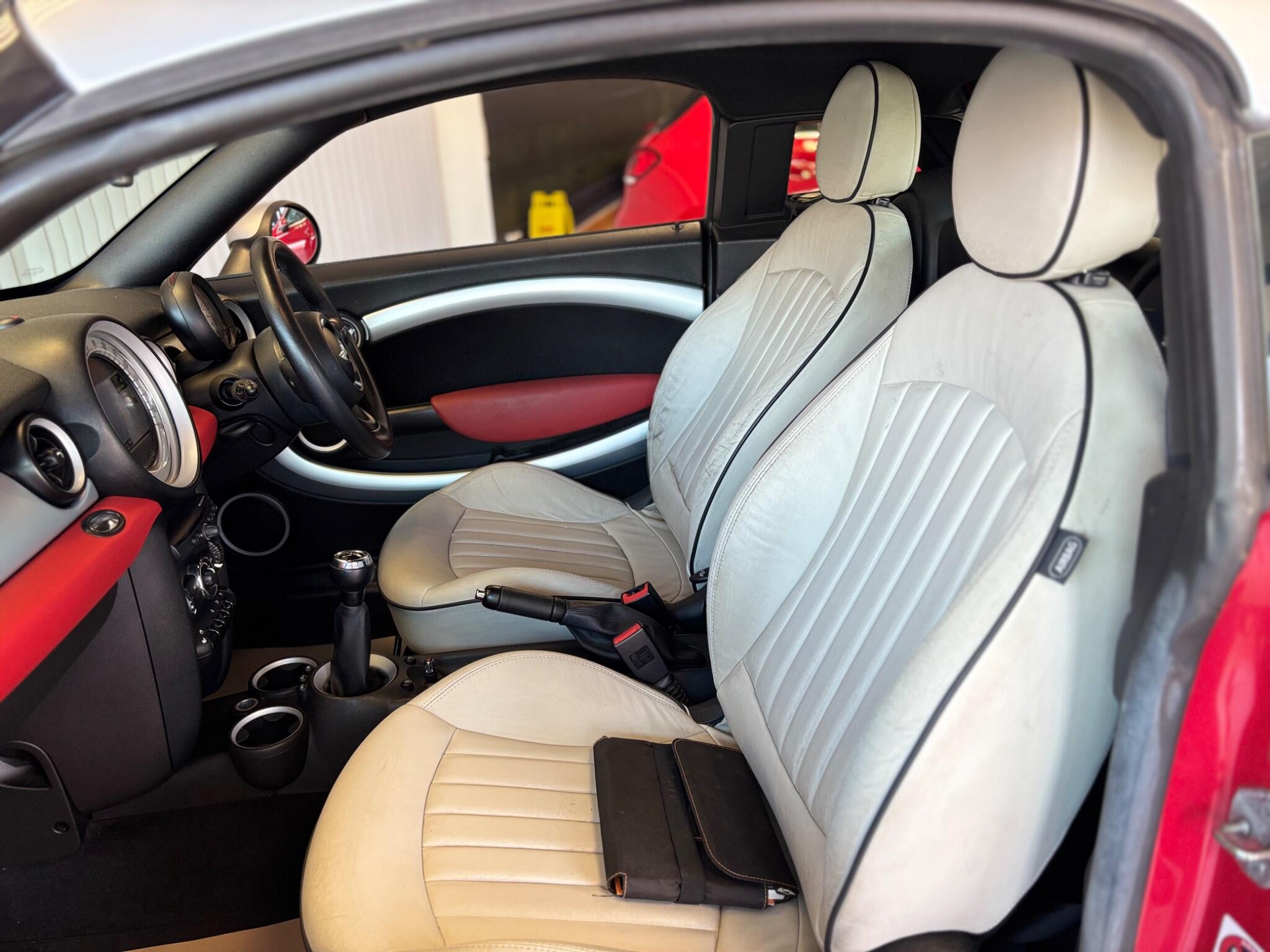 Mini Coupe view 27