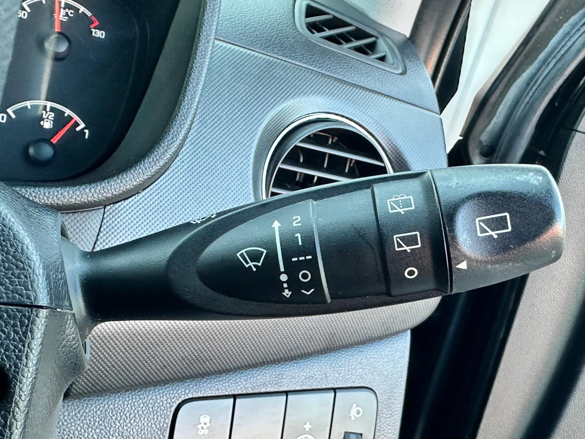 Hyundai I10 view 17