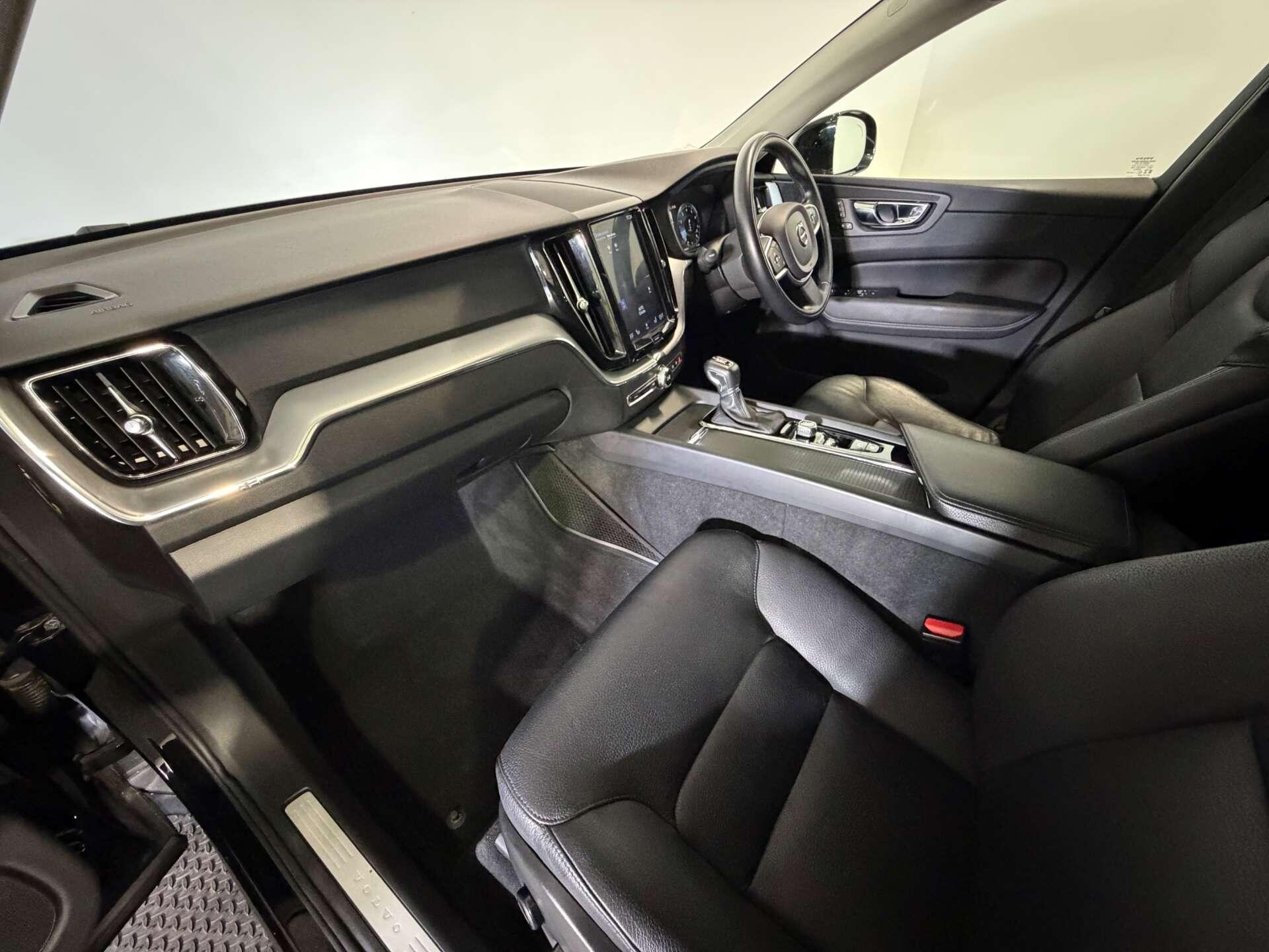 Volvo XC60 view 75