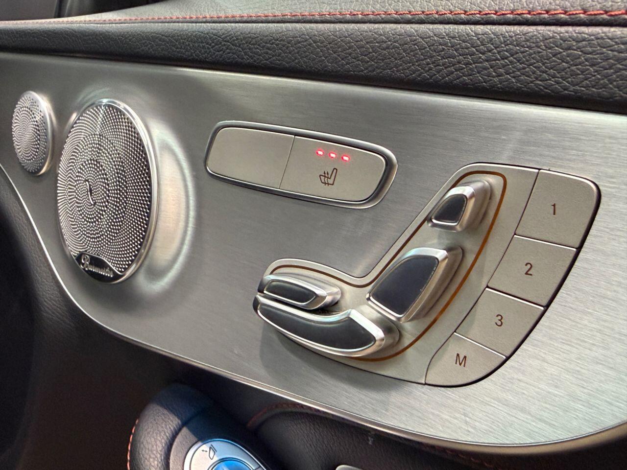 Mercedes-Benz C Class view 20