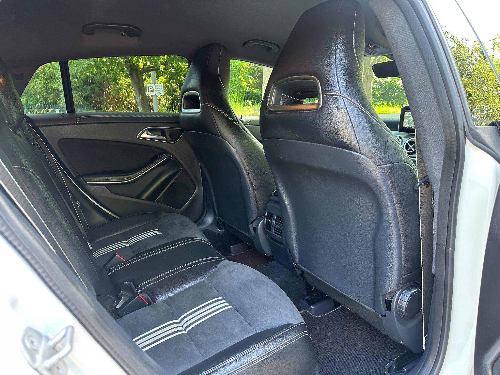 Mercedes-Benz CLA view 20
