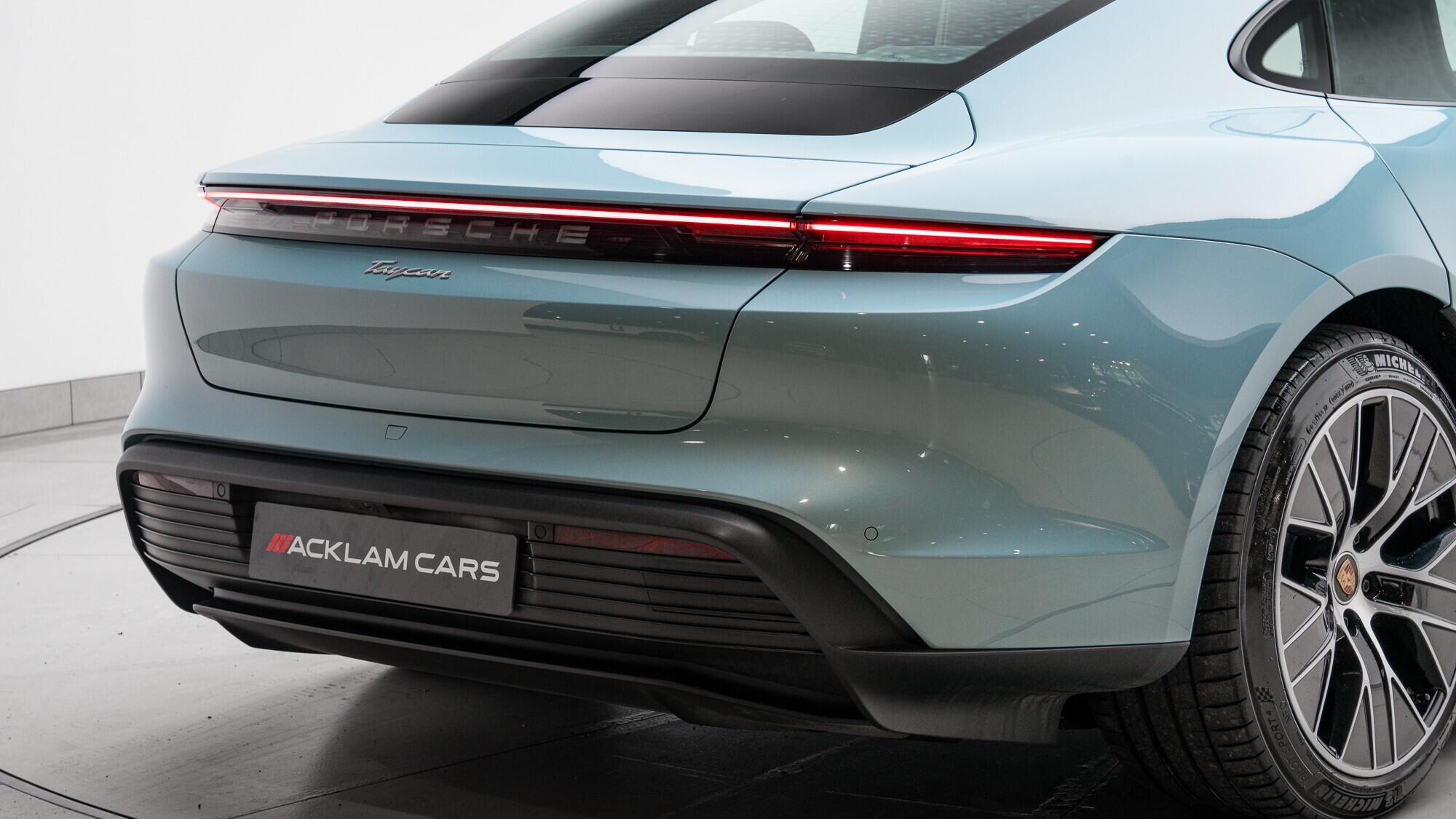 Porsche Taycan view 14